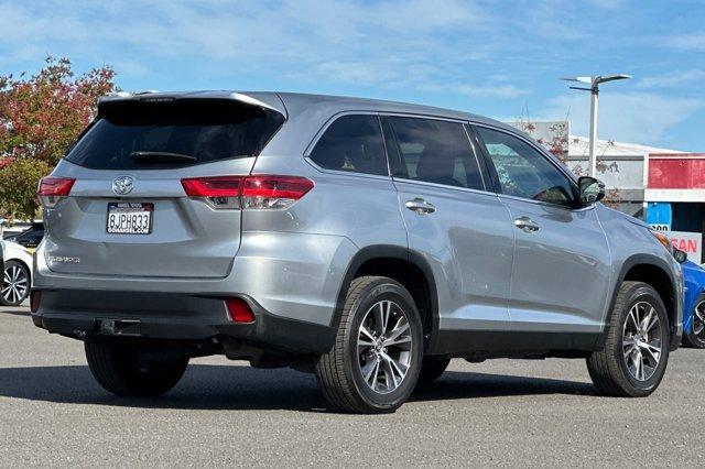 used 2019 Toyota Highlander car, priced at $25,995