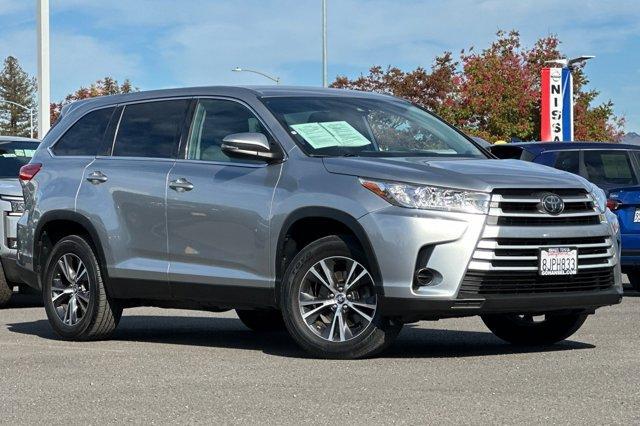 used 2019 Toyota Highlander car, priced at $25,995