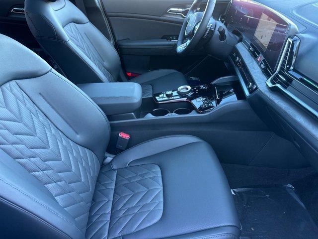 new 2025 Kia Sportage Plug-In Hybrid car, priced at $46,550