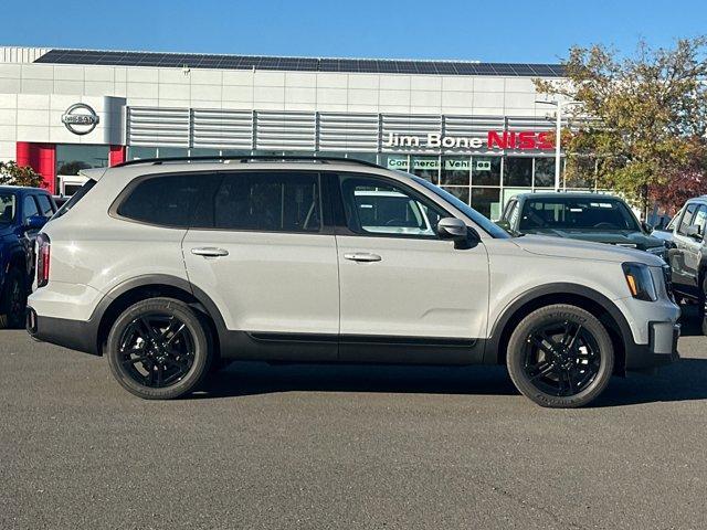 new 2025 Kia Telluride car, priced at $49,050