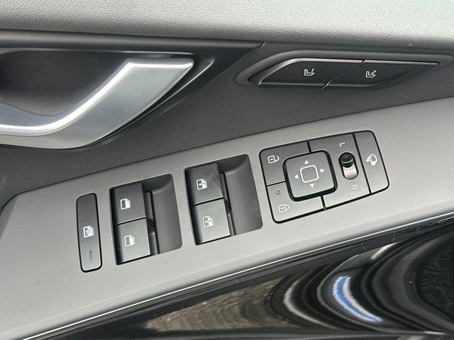 new 2025 Kia Niro EV car, priced at $46,225