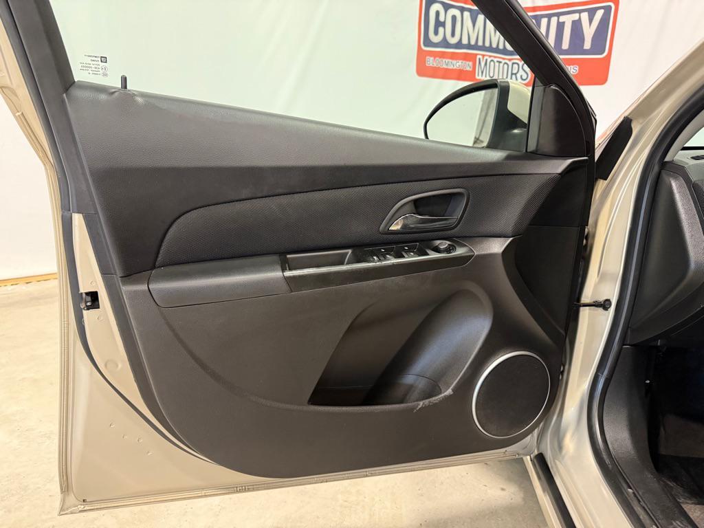used 2011 Chevrolet Cruze car, priced at $5,695