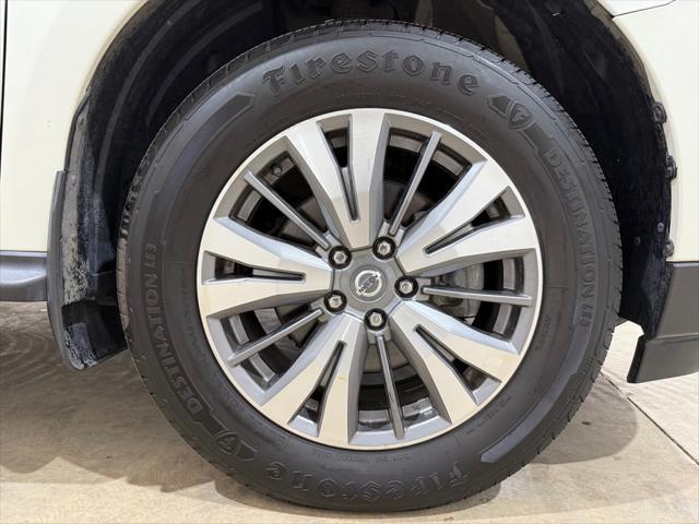 used 2020 Nissan Pathfinder car, priced at $11,995