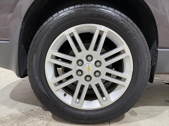 used 2015 Chevrolet Traverse car, priced at $10,995