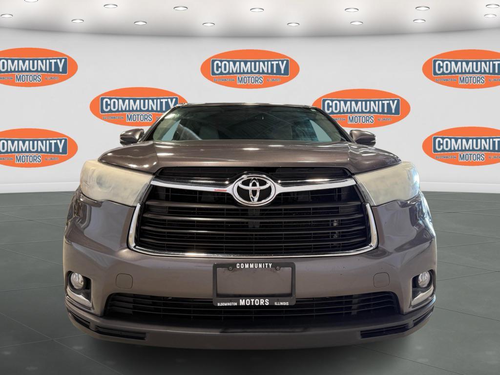used 2016 Toyota Highlander car, priced at $12,995