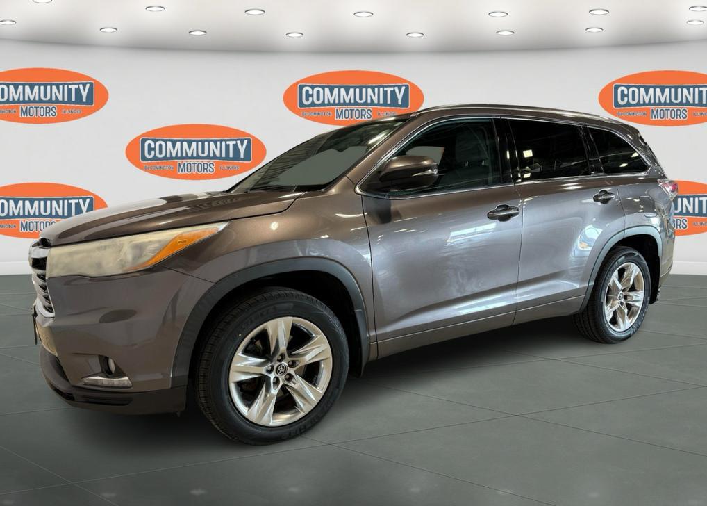 used 2016 Toyota Highlander car, priced at $12,995