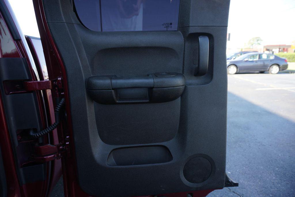 used 2013 GMC Sierra 1500 car, priced at $9,995