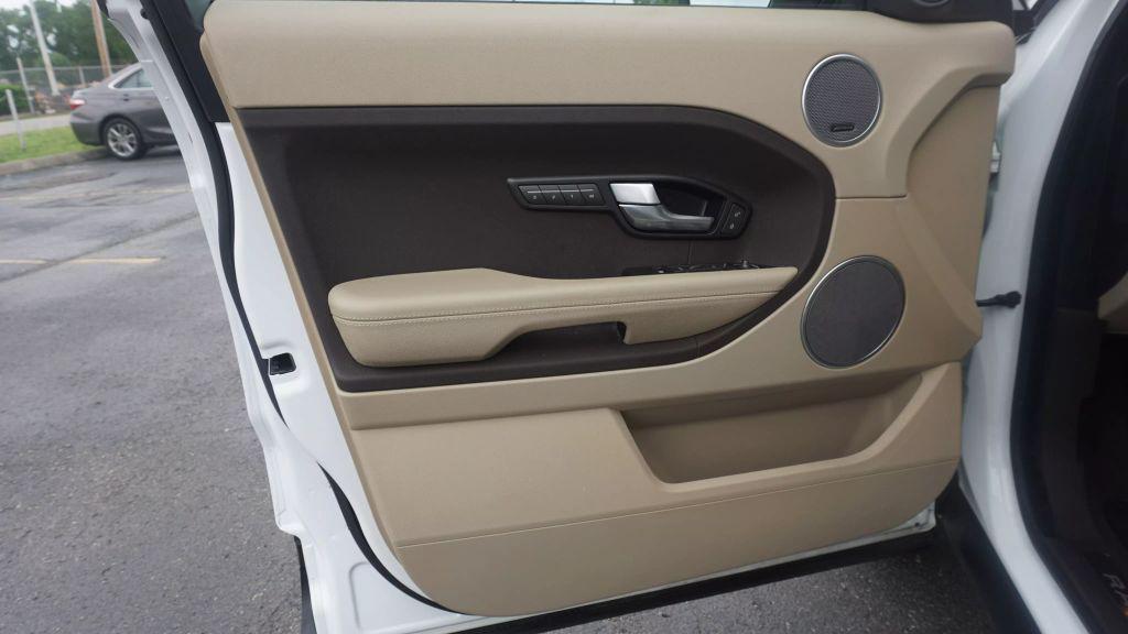 used 2015 Land Rover Range Rover Evoque car, priced at $12,995