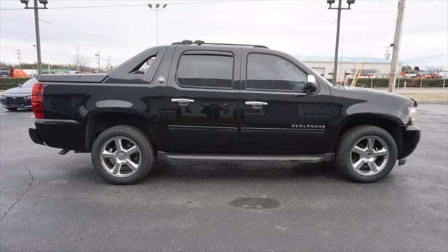 used 2013 Chevrolet Avalanche car, priced at $17,995