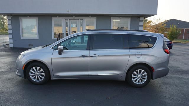 used 2017 Chrysler Pacifica car, priced at $13,995