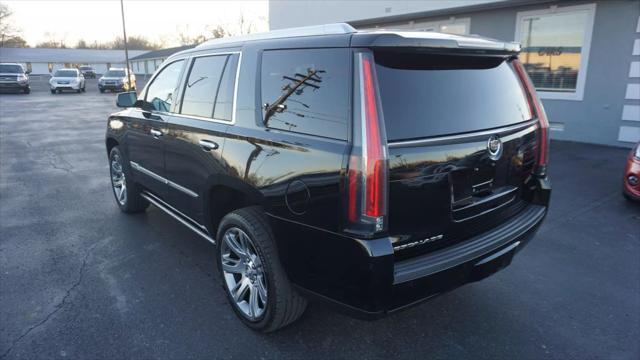 used 2015 Cadillac Escalade car, priced at $22,995