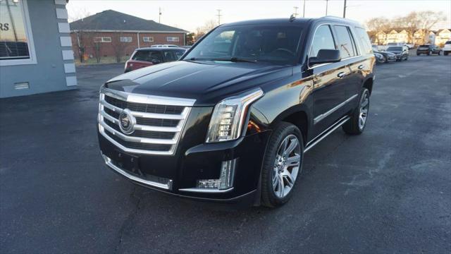 used 2015 Cadillac Escalade car, priced at $22,995