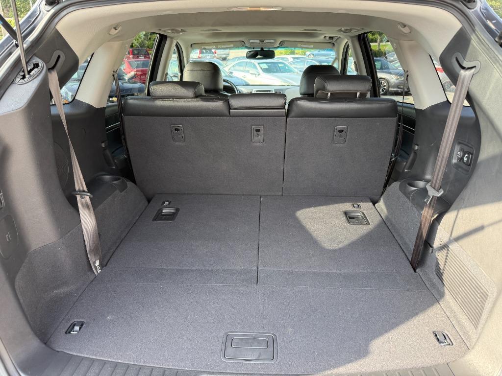 used 2010 Hyundai Veracruz car, priced at $12,995