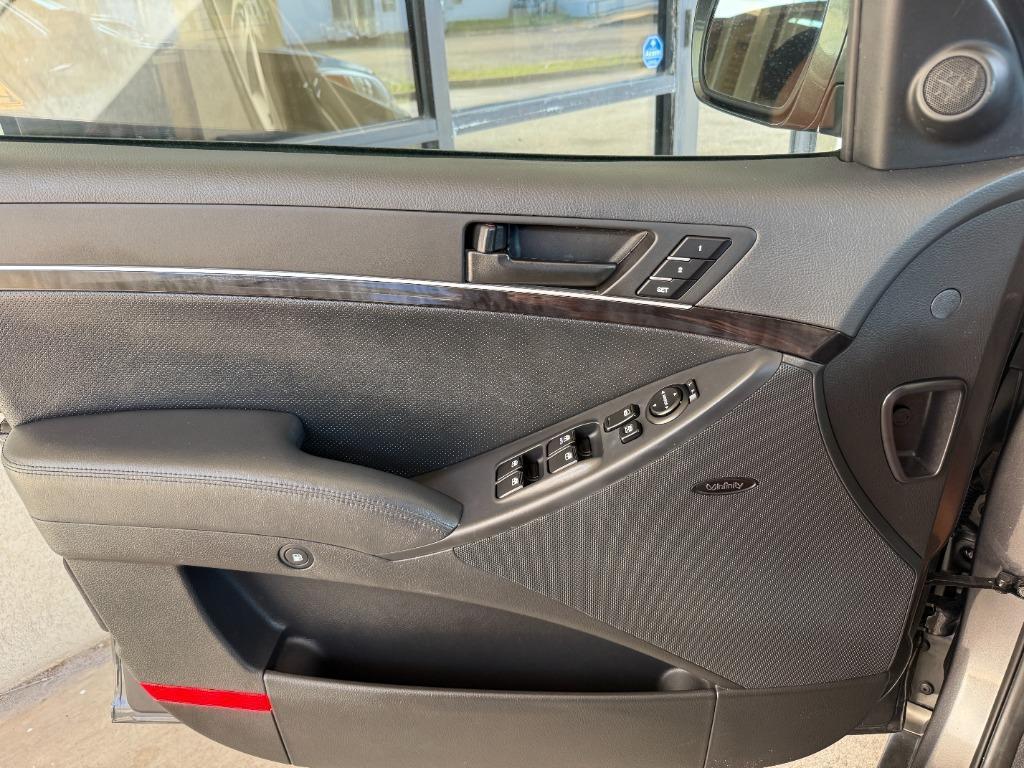 used 2010 Hyundai Veracruz car, priced at $12,995