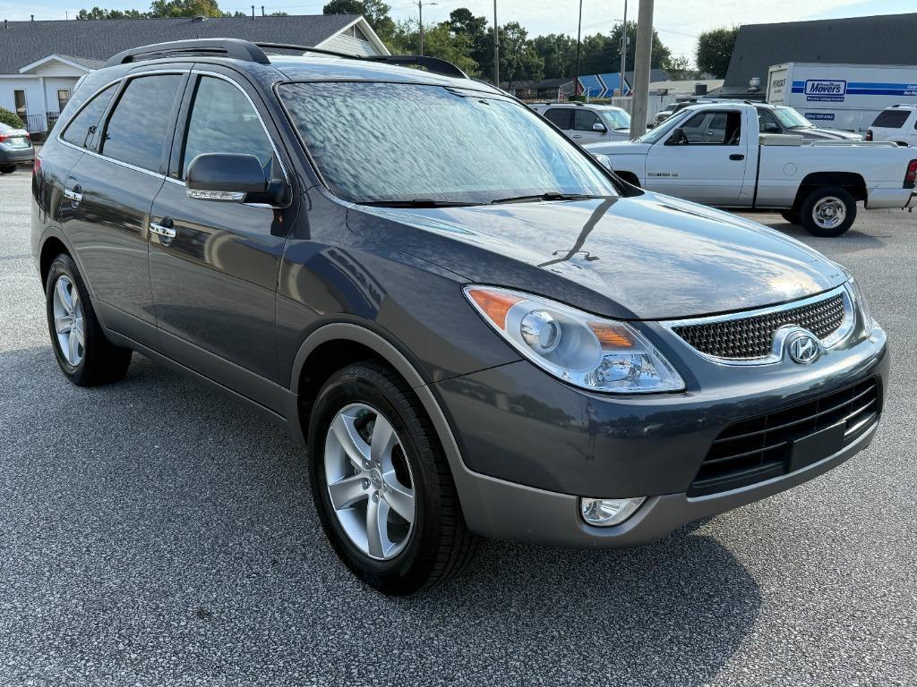 used 2010 Hyundai Veracruz car, priced at $12,995