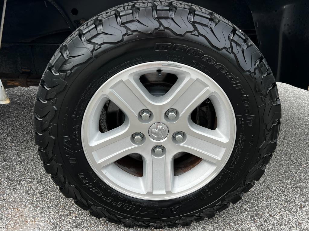 used 2006 Dodge Ram 1500 car, priced at $9,995