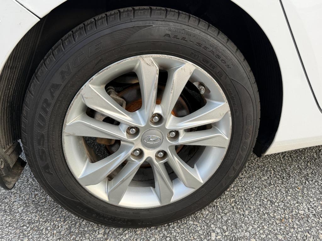 used 2013 Hyundai Elantra GT car, priced at $9,995