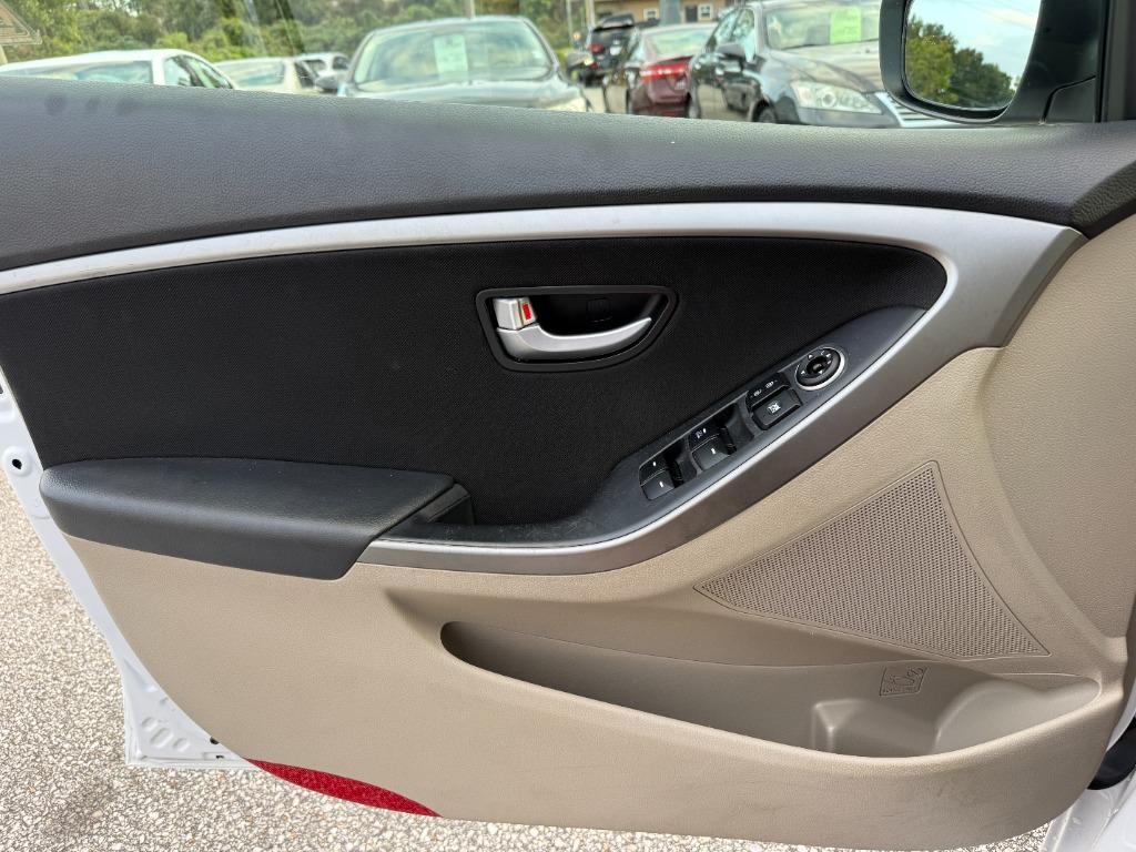 used 2013 Hyundai Elantra GT car, priced at $9,995