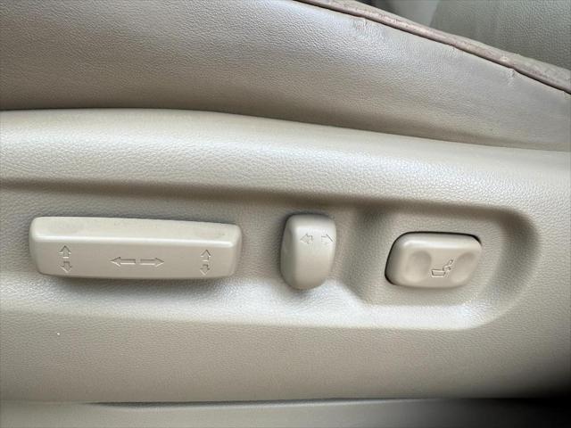 used 2011 Honda Pilot car, priced at $9,995