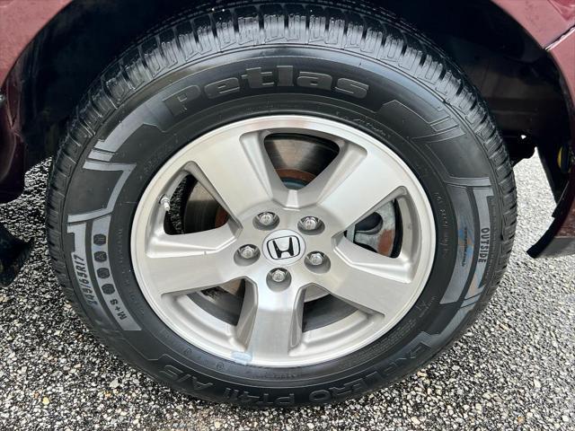 used 2011 Honda Pilot car, priced at $9,995