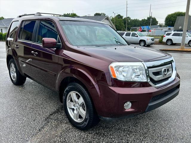 used 2011 Honda Pilot car, priced at $9,995