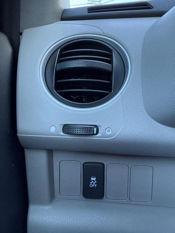 used 2013 Honda Pilot car, priced at $12,995