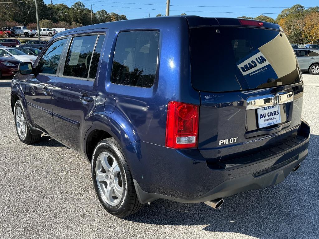 used 2013 Honda Pilot car, priced at $12,995