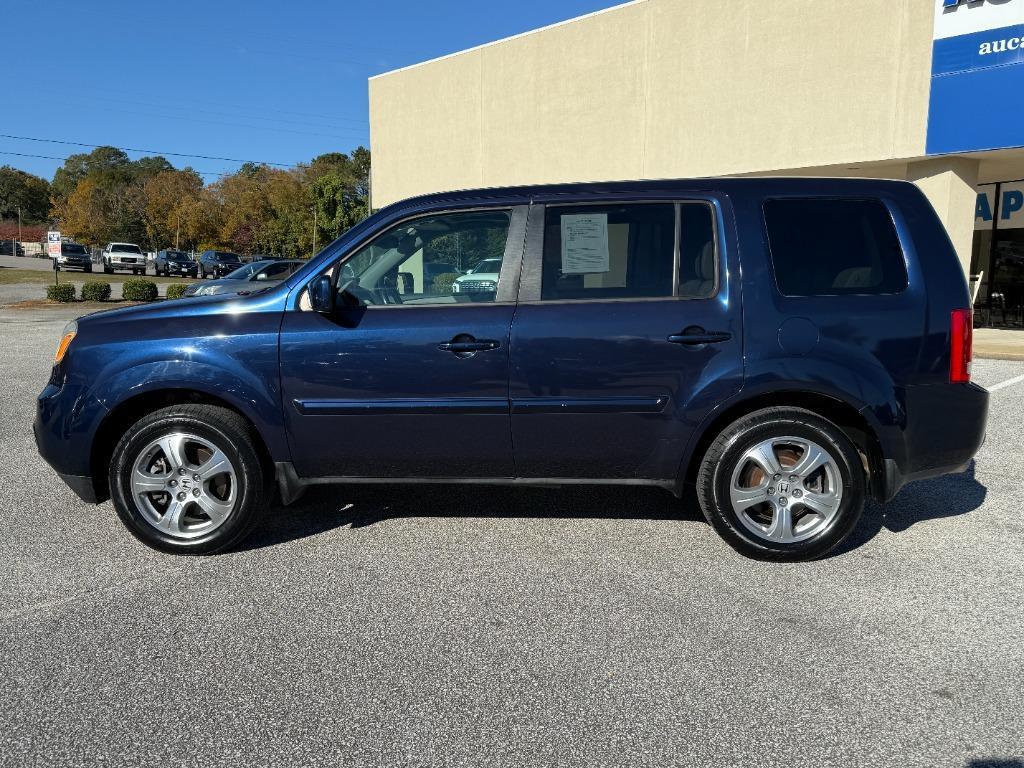 used 2013 Honda Pilot car, priced at $12,995
