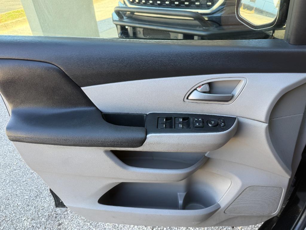 used 2013 Honda Odyssey car, priced at $12,995