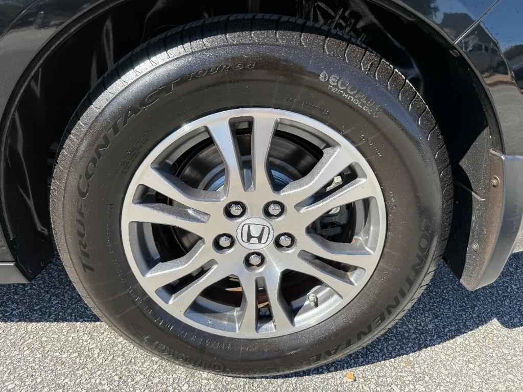 used 2013 Honda Odyssey car, priced at $12,995