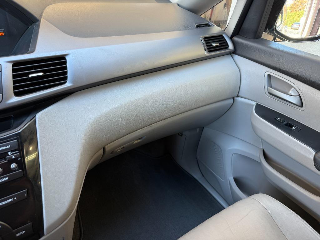 used 2013 Honda Odyssey car, priced at $12,995