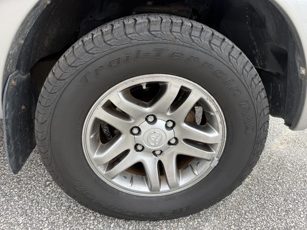 used 2007 Toyota Sequoia car, priced at $11,995