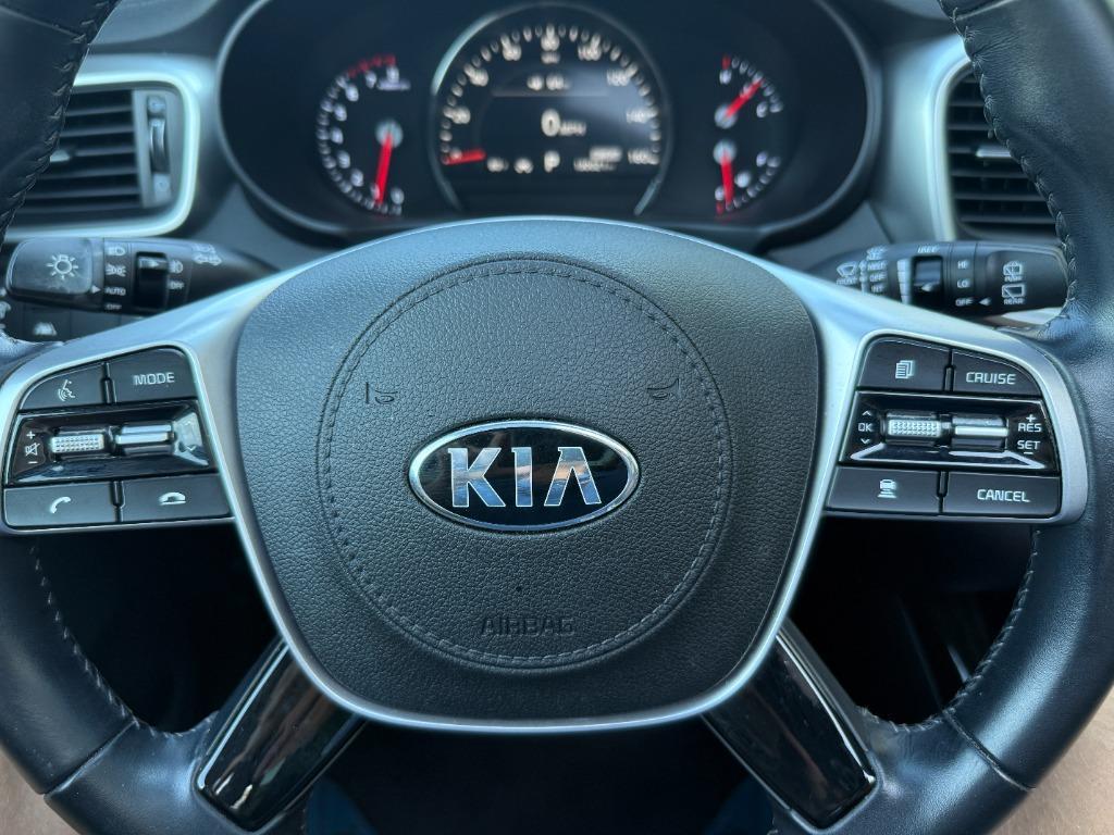 used 2020 Kia Sorento car, priced at $15,995
