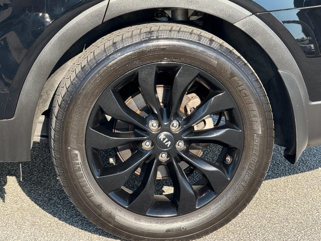 used 2020 Kia Sorento car, priced at $15,995