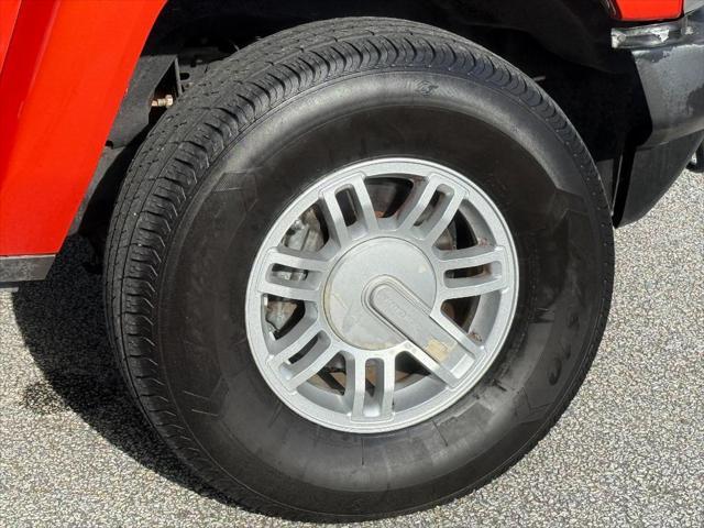 used 2008 Hummer H3 car, priced at $9,995