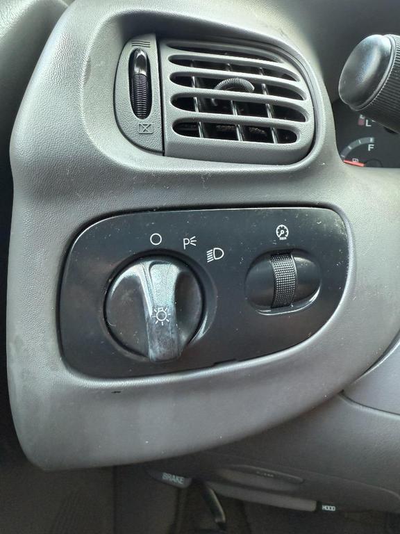 used 2001 Ford F-150 car, priced at $9,995