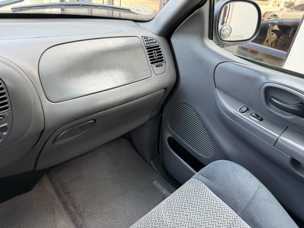 used 2001 Ford F-150 car, priced at $9,995