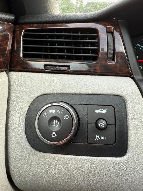 used 2015 Chevrolet Impala Limited car, priced at $11,995