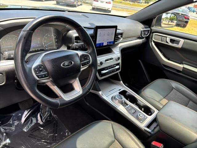 used 2022 Ford Explorer car, priced at $27,900