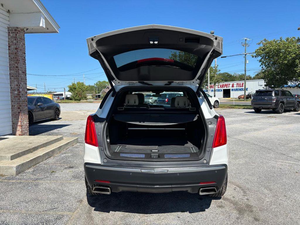 used 2017 Cadillac XT5 car, priced at $13,900