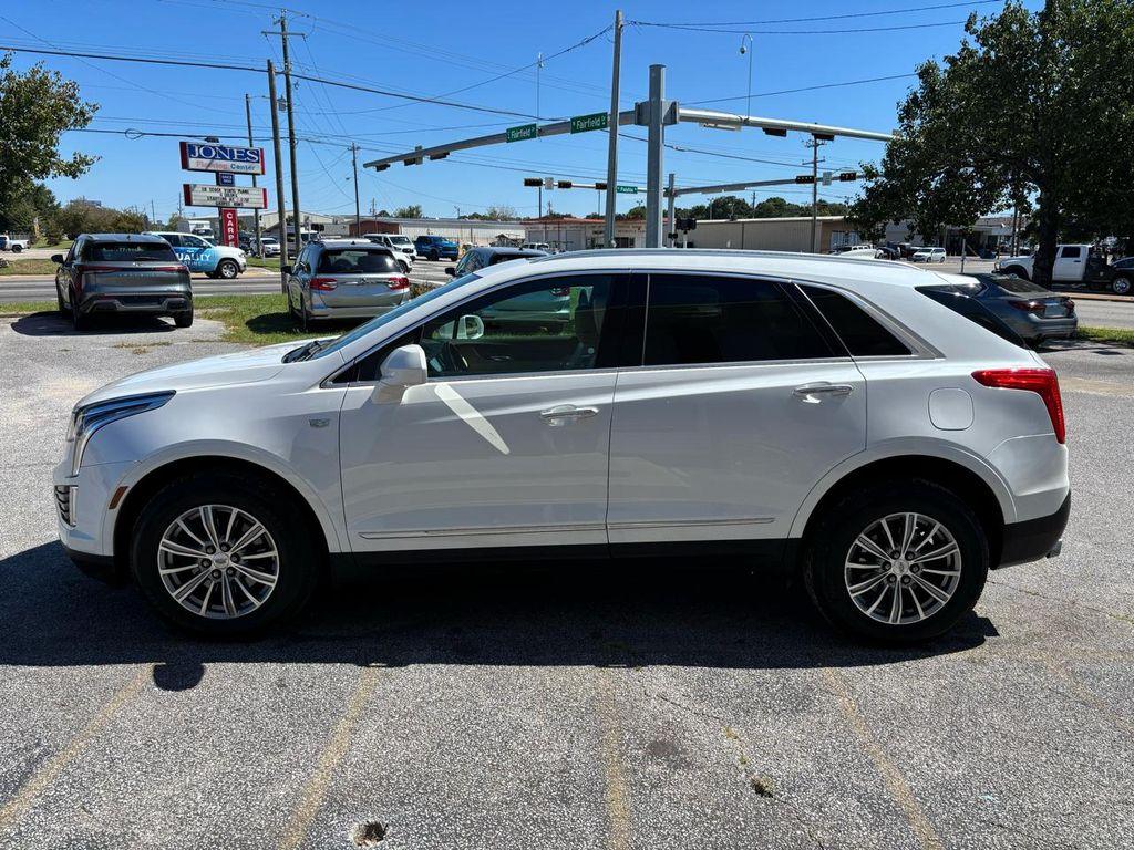 used 2017 Cadillac XT5 car, priced at $13,900