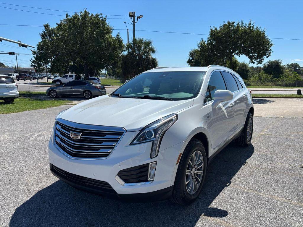 used 2017 Cadillac XT5 car, priced at $13,900