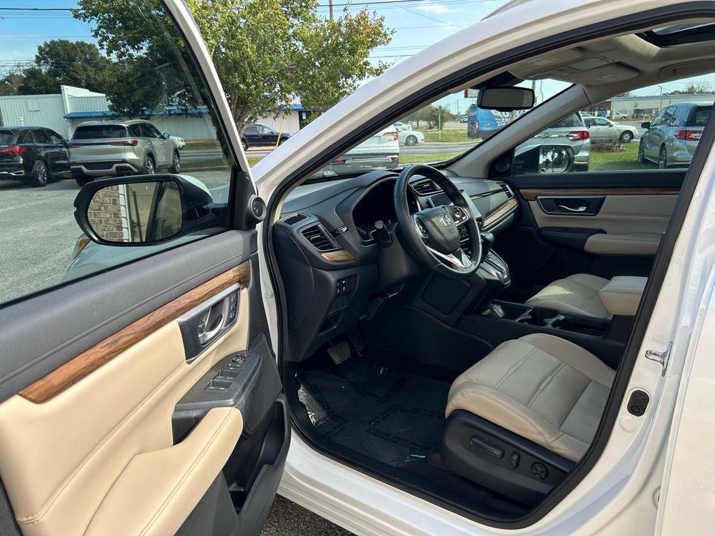 used 2017 Honda CR-V car, priced at $16,900