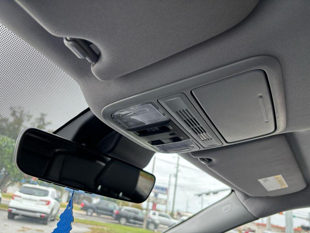 used 2022 Honda Pilot car, priced at $18,900