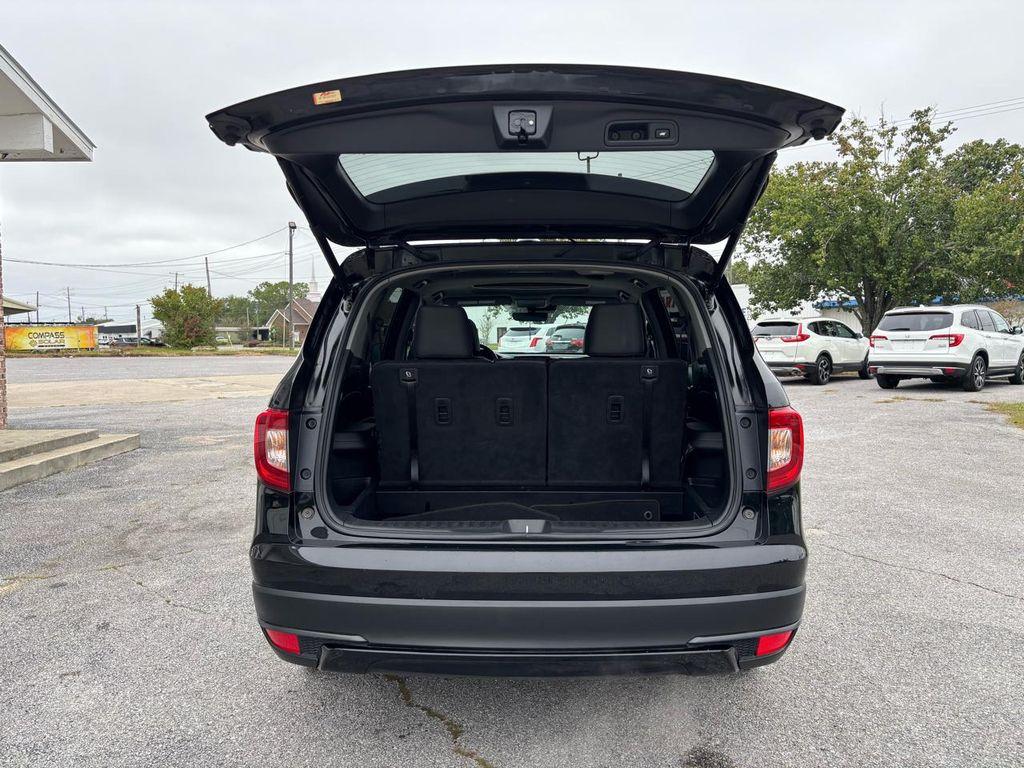 used 2022 Honda Pilot car, priced at $18,900