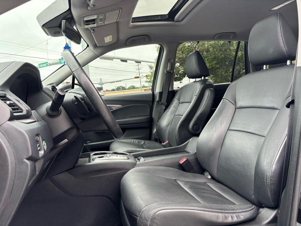 used 2022 Honda Pilot car, priced at $18,900