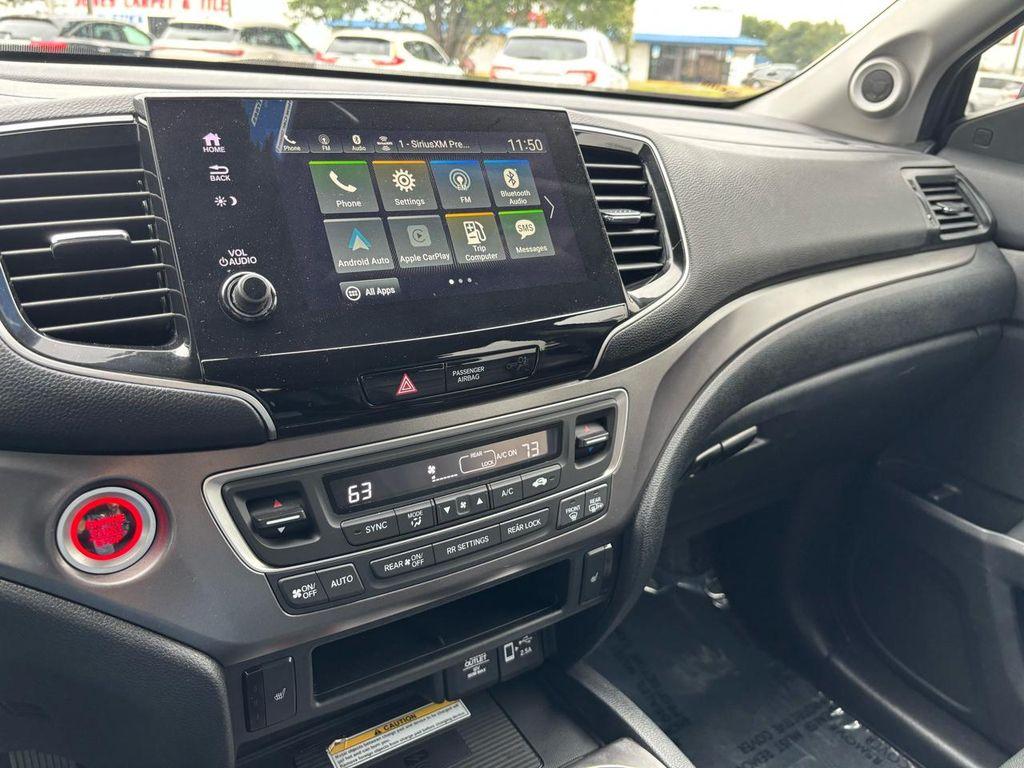 used 2022 Honda Pilot car, priced at $18,900