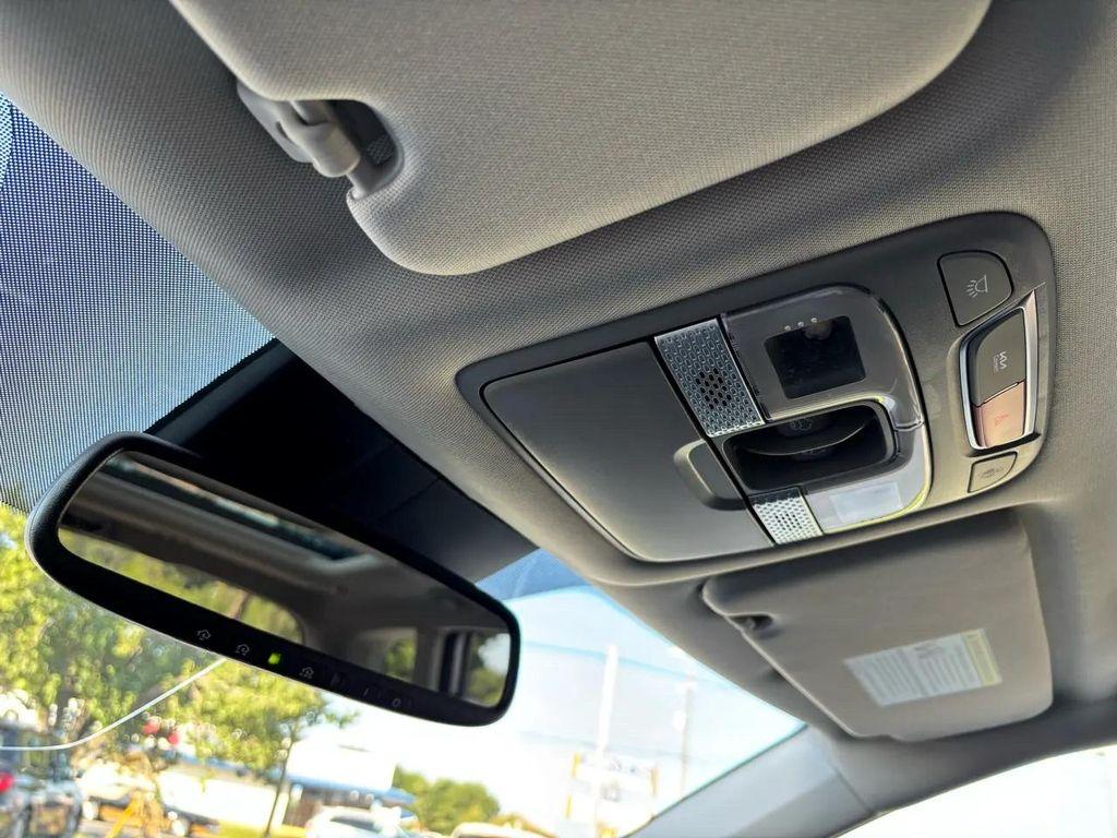 used 2024 Kia Telluride car, priced at $30,800