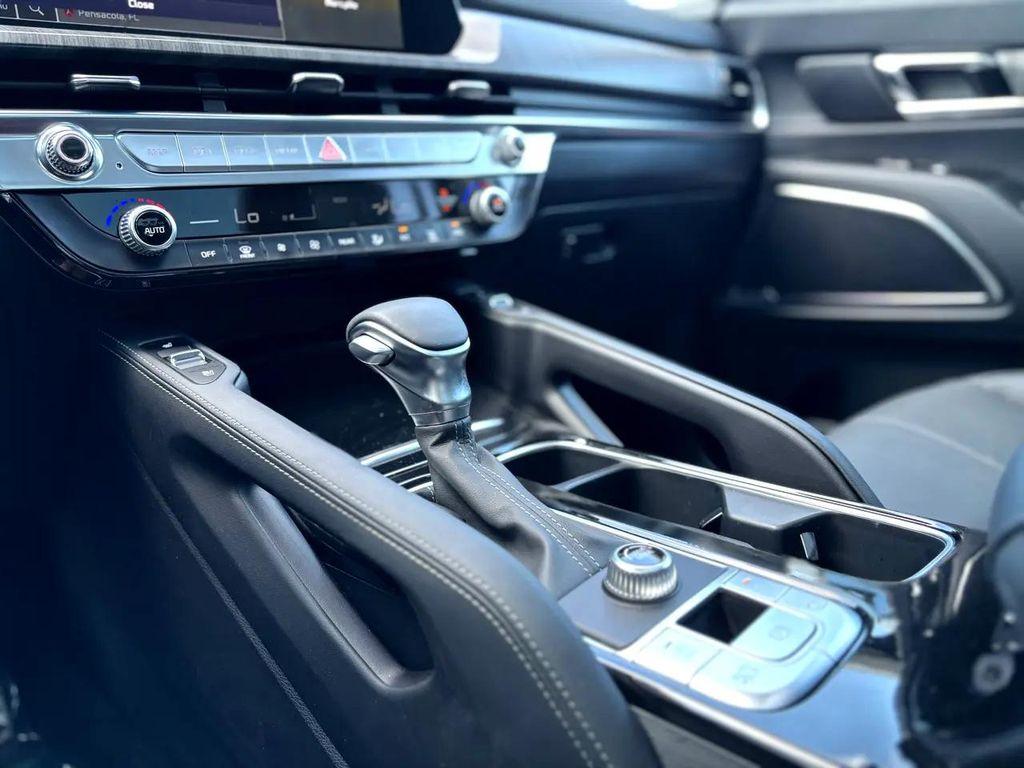 used 2024 Kia Telluride car, priced at $32,900
