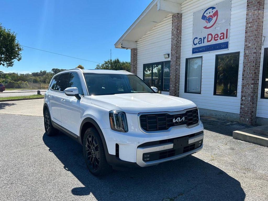 used 2024 Kia Telluride car, priced at $30,800